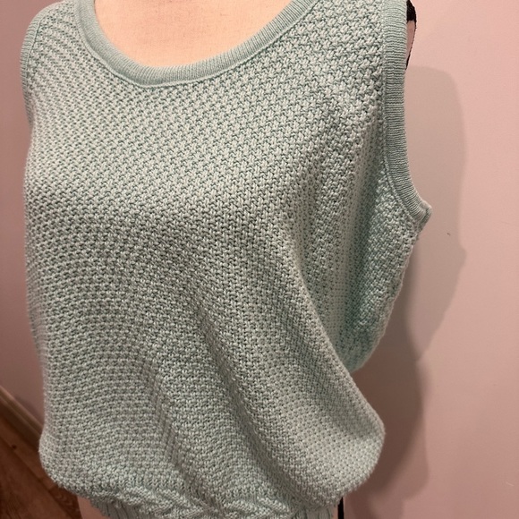 Vintage knit sweater vest, homemade  chunky knit SZ L EUC mint green - Picture 2 of 5